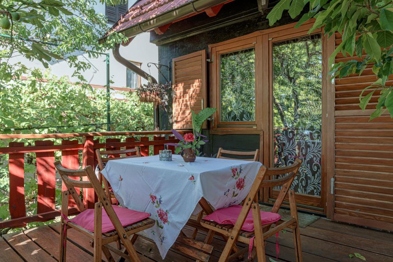 Kuca Za Odmor Rukova Hiza Villa Donja Stubica Kültér fotó