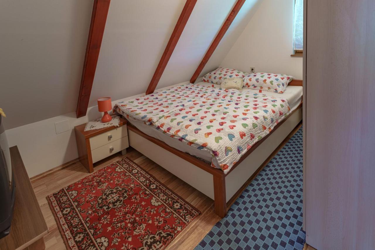 Kuca Za Odmor Rukova Hiza Villa Donja Stubica Kültér fotó