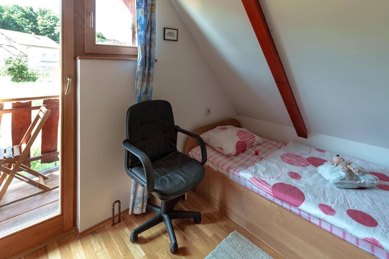 Kuca Za Odmor Rukova Hiza Villa Donja Stubica Kültér fotó