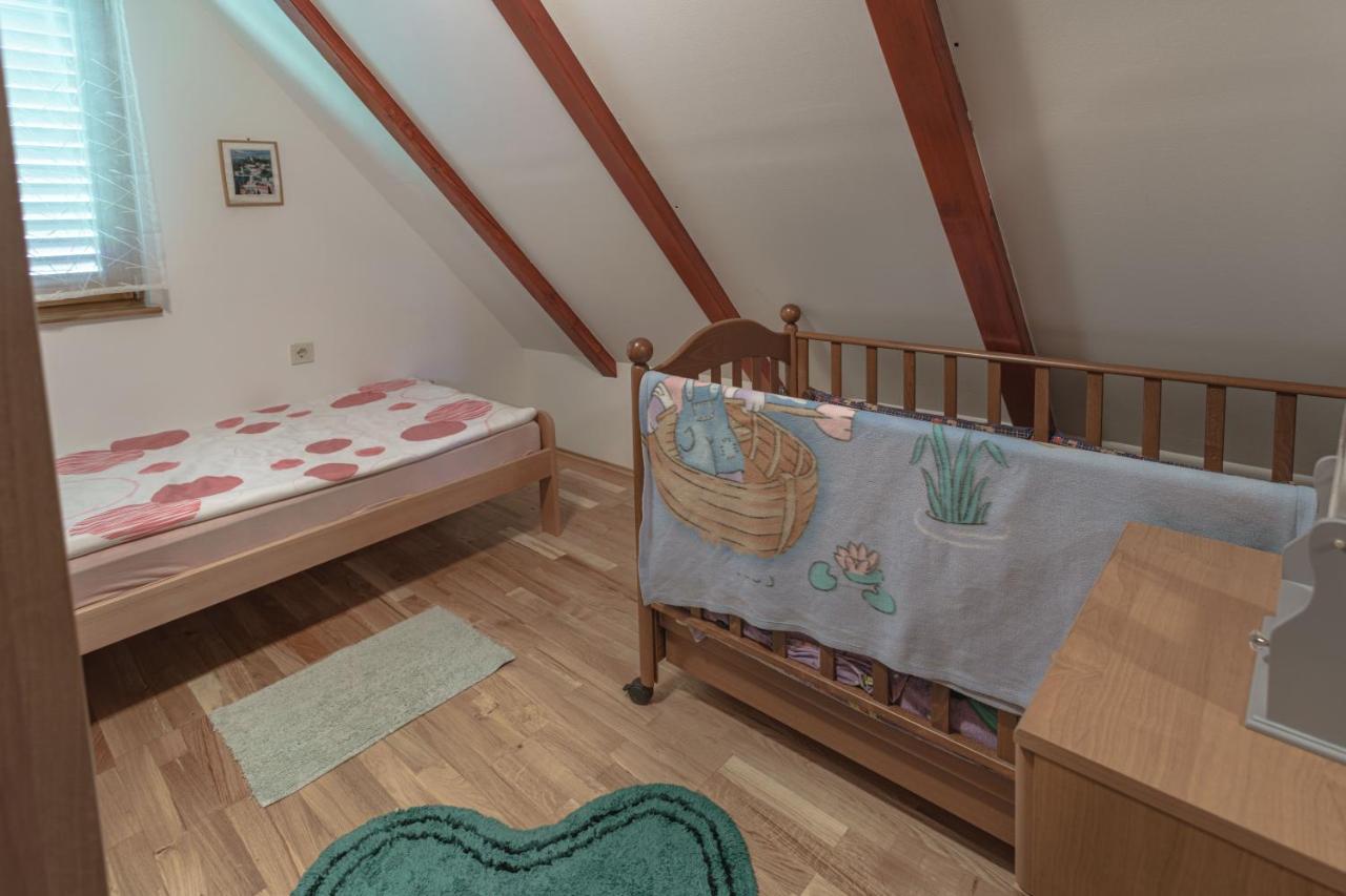 Kuca Za Odmor Rukova Hiza Villa Donja Stubica Kültér fotó
